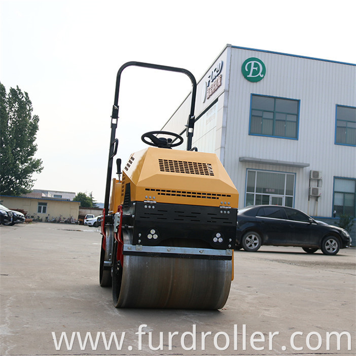 Vibratory Road Roller Machine